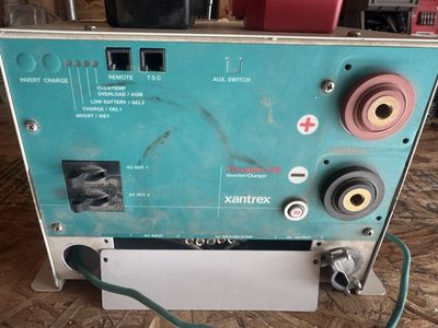 Motorhome Freedom 458 inverter/charger