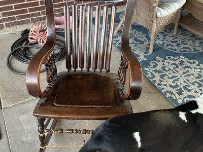 Classic wooden Rocking chair