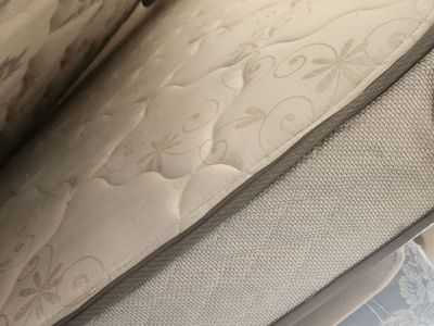 free used queen mattress