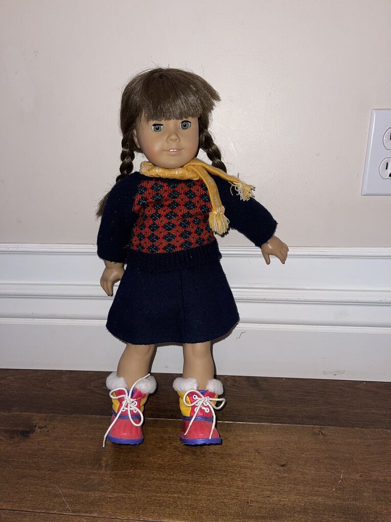 Molly McIntyre American Girl 18-Inch Doll