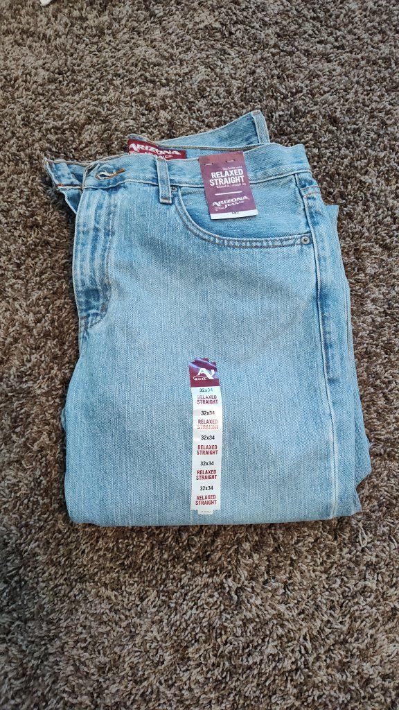 NEW men's Arizona jeans relaxed straight size 32x34
