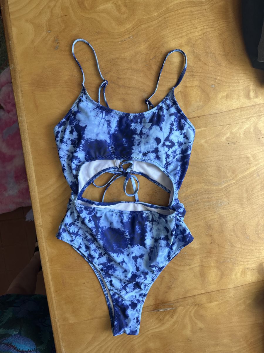 Cute blue sz m tie-dye monokini swimsuit