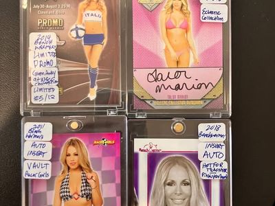 Bench Warmers HOT Models Insert AUTOGRAPHS