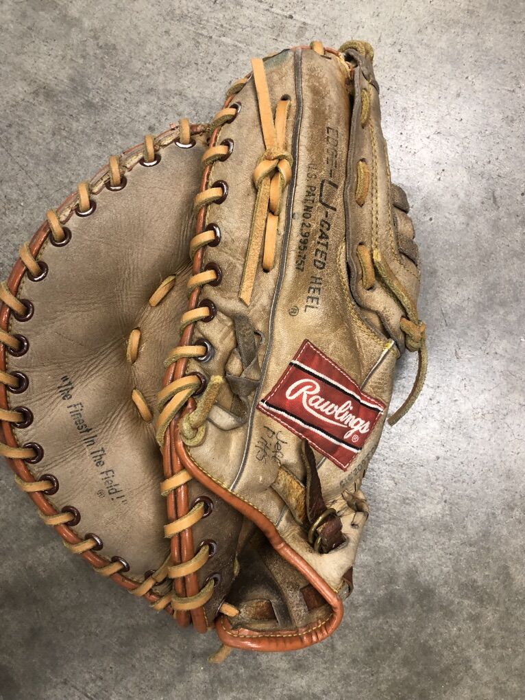 Rawlings First Baseman Glove