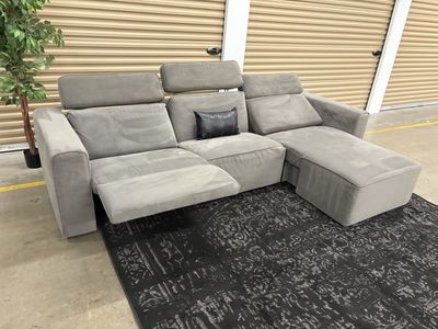 Reclining Gray Sectional (Free Delivery)
