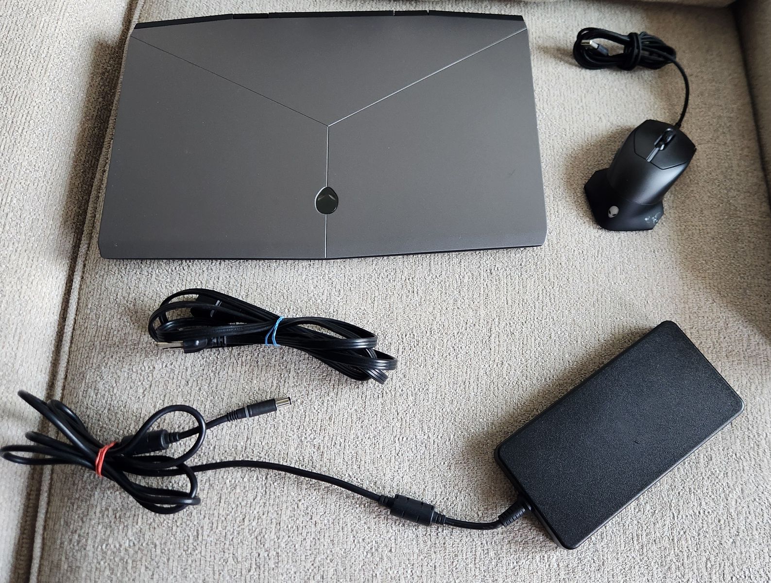 Alienware M17 Laptop
