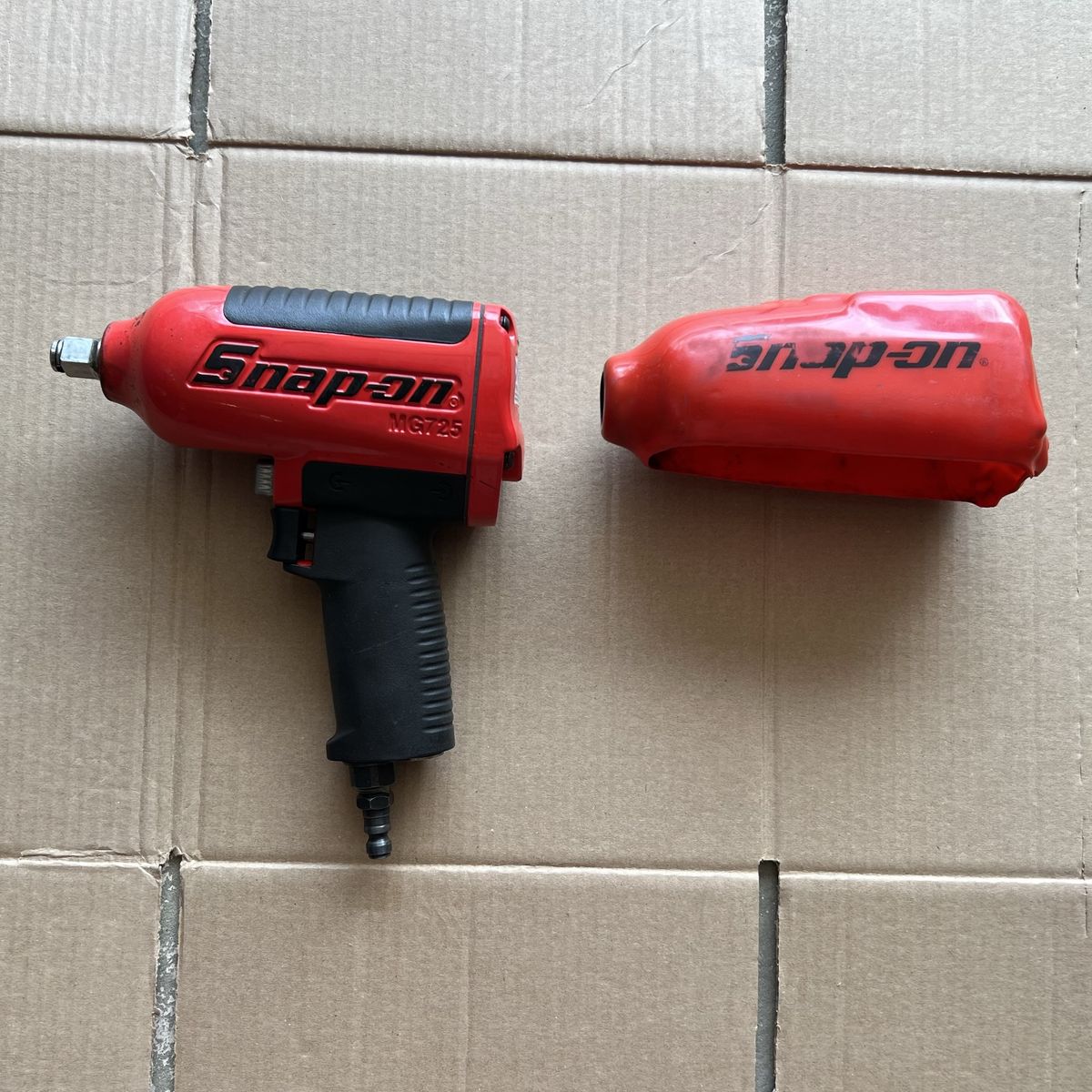 SnapOn 1/2" Drive Heavy-Duty Air Impact