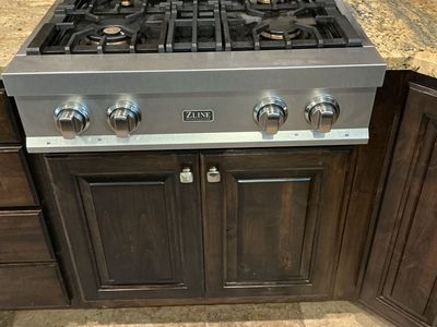 Range cooktop