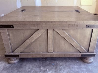Ashely Furniture Aldwin Gray Coffee Table With Storage