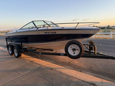1986 Chaparral 198 XL 19ft Boat w/ 350 Mercruiser & New Tires - Seats 9