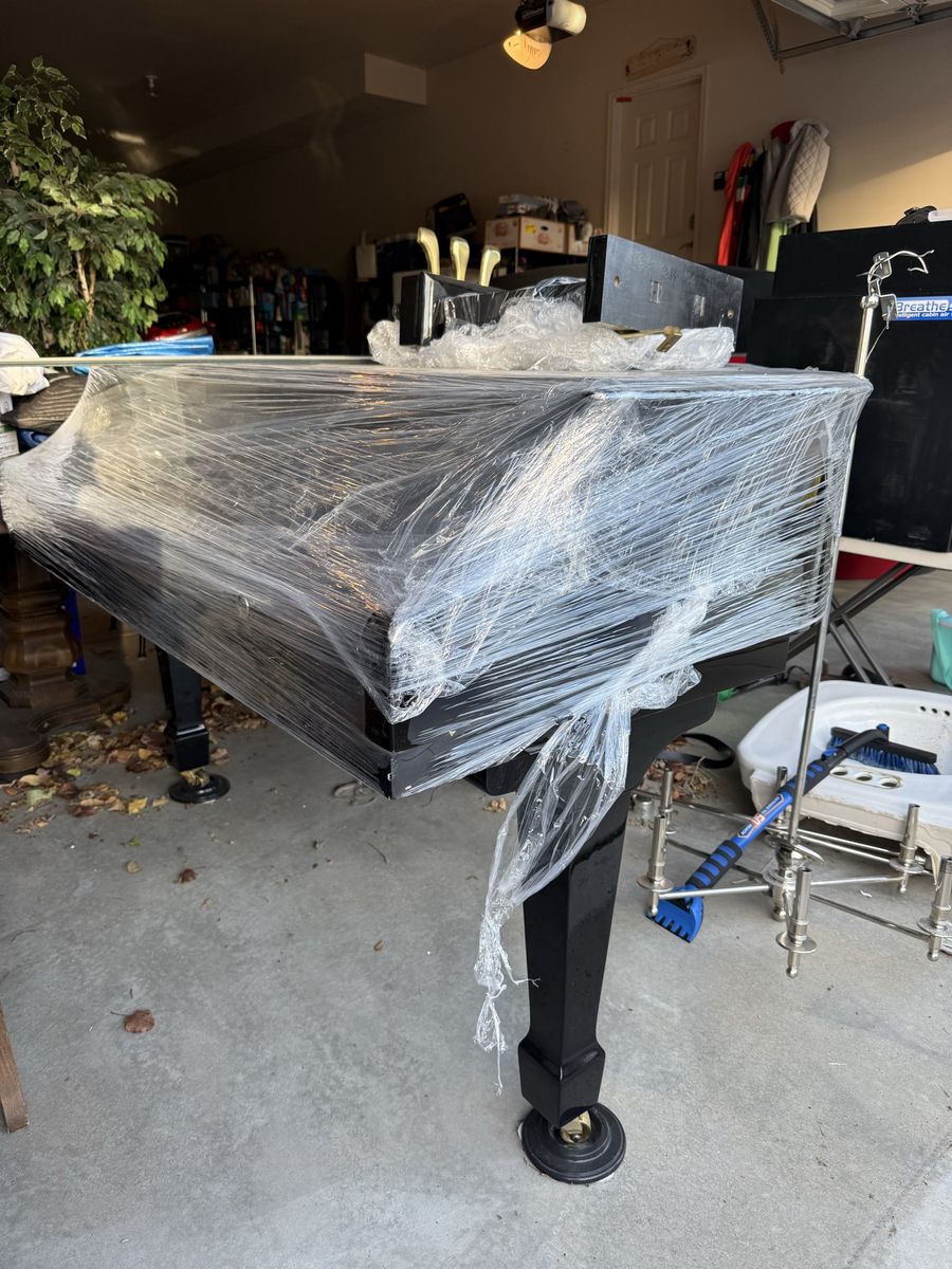 Black Baby Grand Electric Piano - Excellent Condition