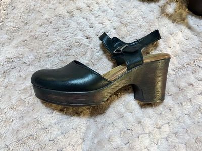 Black Leather Platform Clogs / Sandals - Size 8