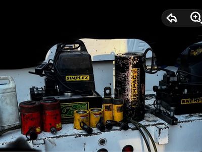 Enerpac/Simplex Hydraulic Jack & Pump Set - Industrial Lifting Equipment, 1 1/2 HP