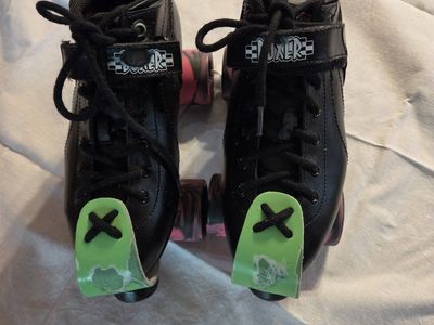 Size 8 womens Boxer Roller Skates - Black with Pink Wheels, Adjustable Straps, Green Toe Stops