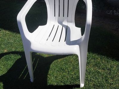 2 plastic chairs