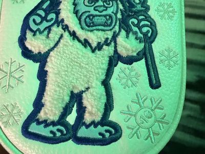 L.A.B. Golf Yeti Monster DF3 – L.A.B. Limited – TPT Snowflake Shaft – NEW/UNUSED
