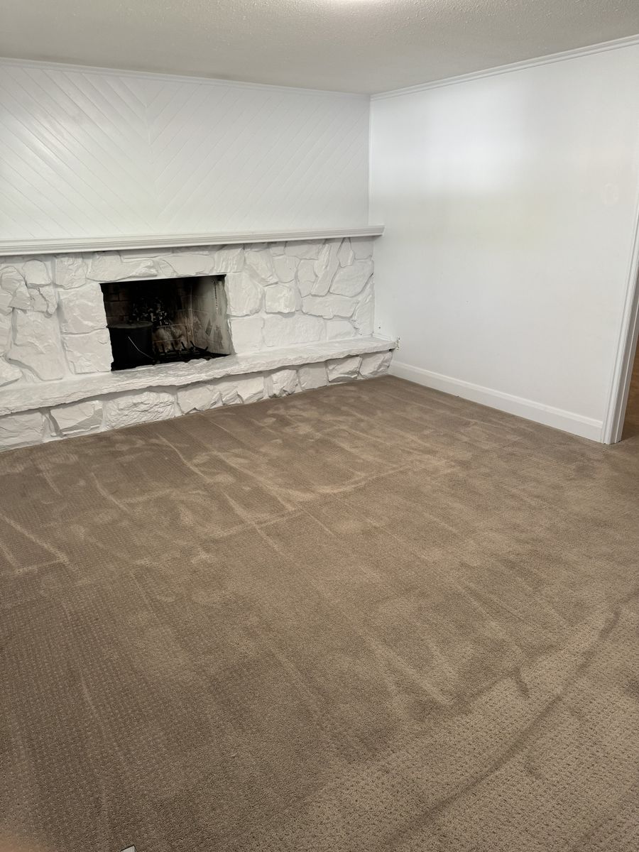 Main image 7