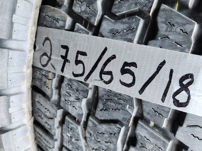 275/65r18 cooper discoverer at
