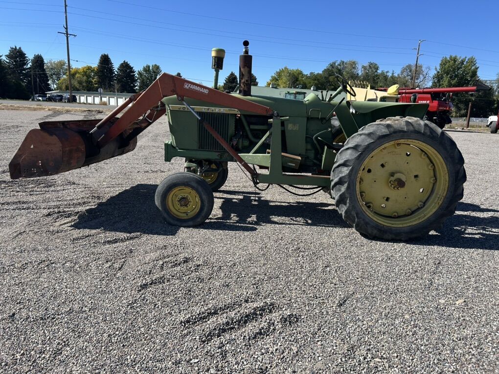 John Deere 4010 Tractor And Loader