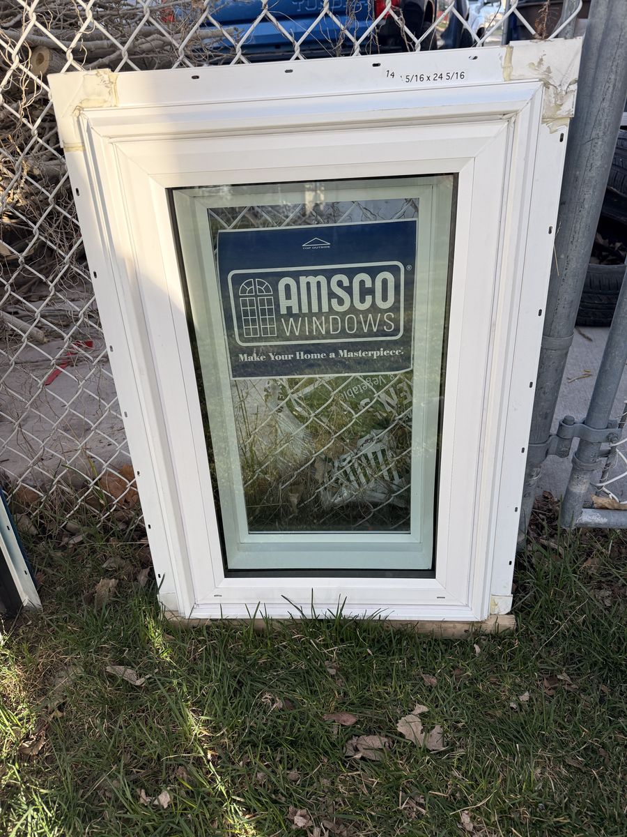 14 5/16 x 24 5/16 Amsco Window