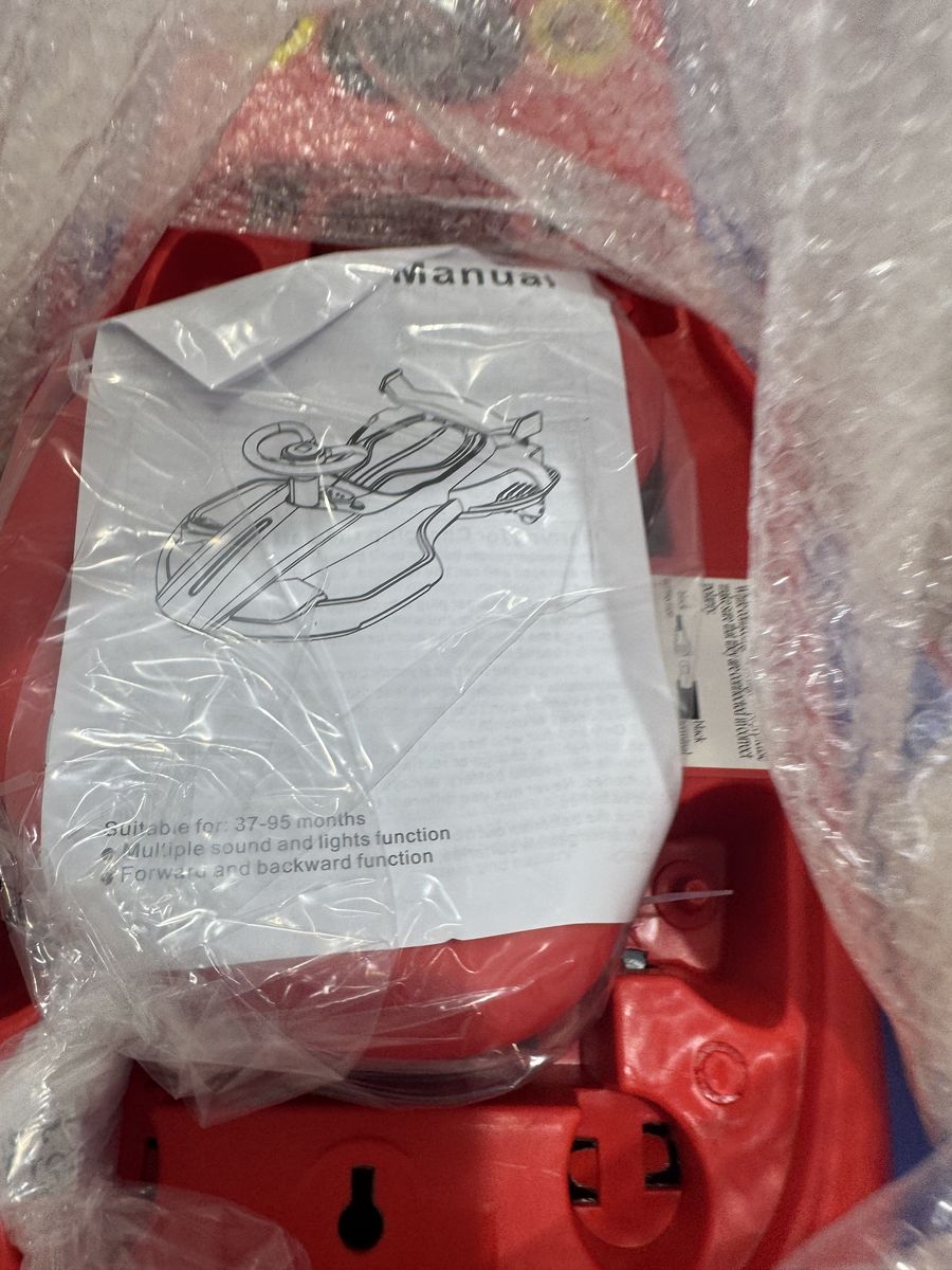 Akeleo Electric Ride On Car