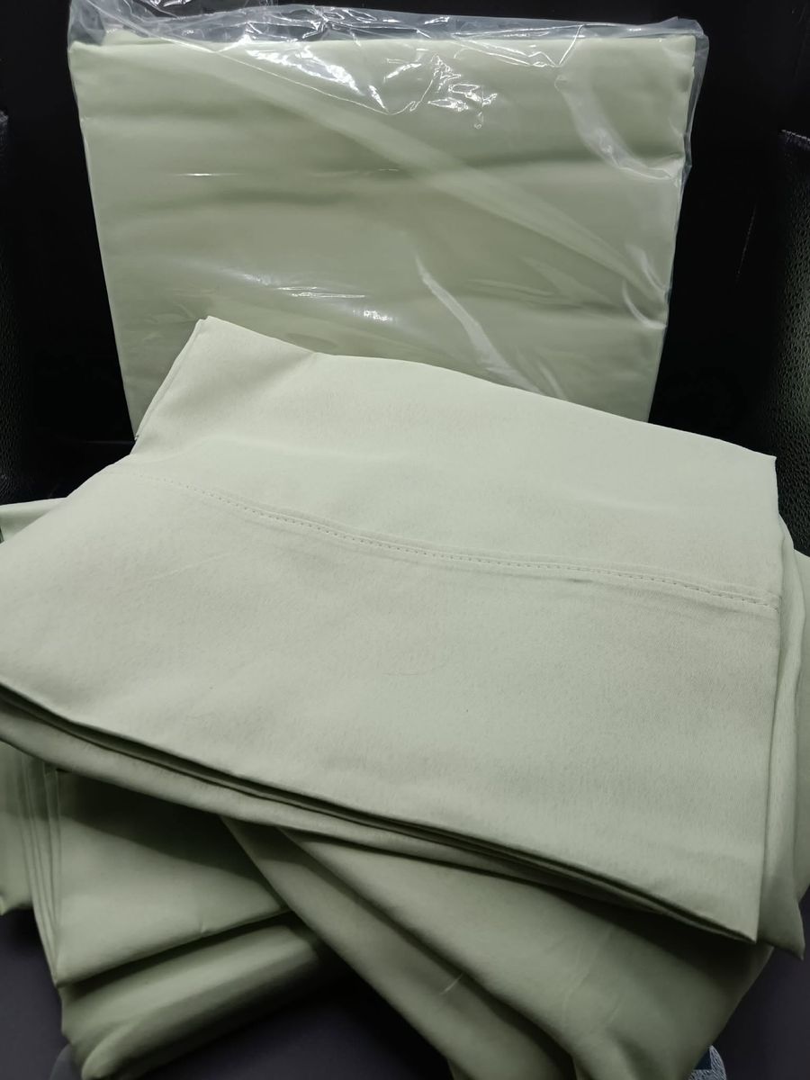Amazon Basics Twin Microfiber Sheet Set – Celadon Green (Mint) – Brand New Sealed