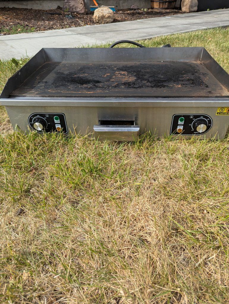 Commercial Electric Grill