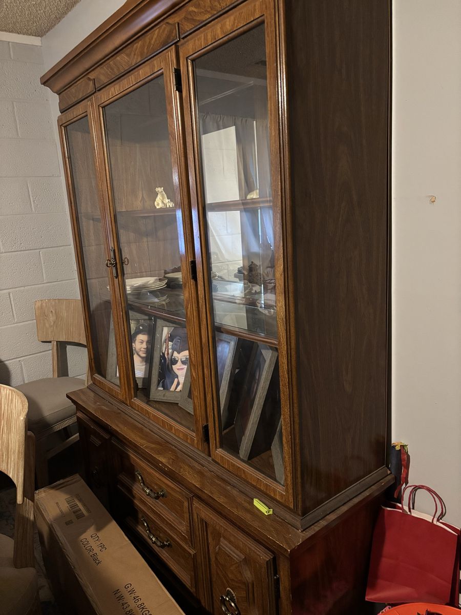China cabinet