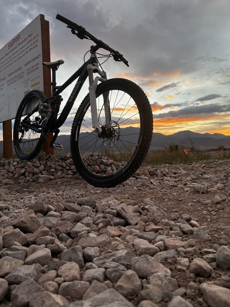 Trek fuel ex 8 Medium frame