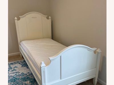 Pottery Barn Kids Madeline Twin Bed