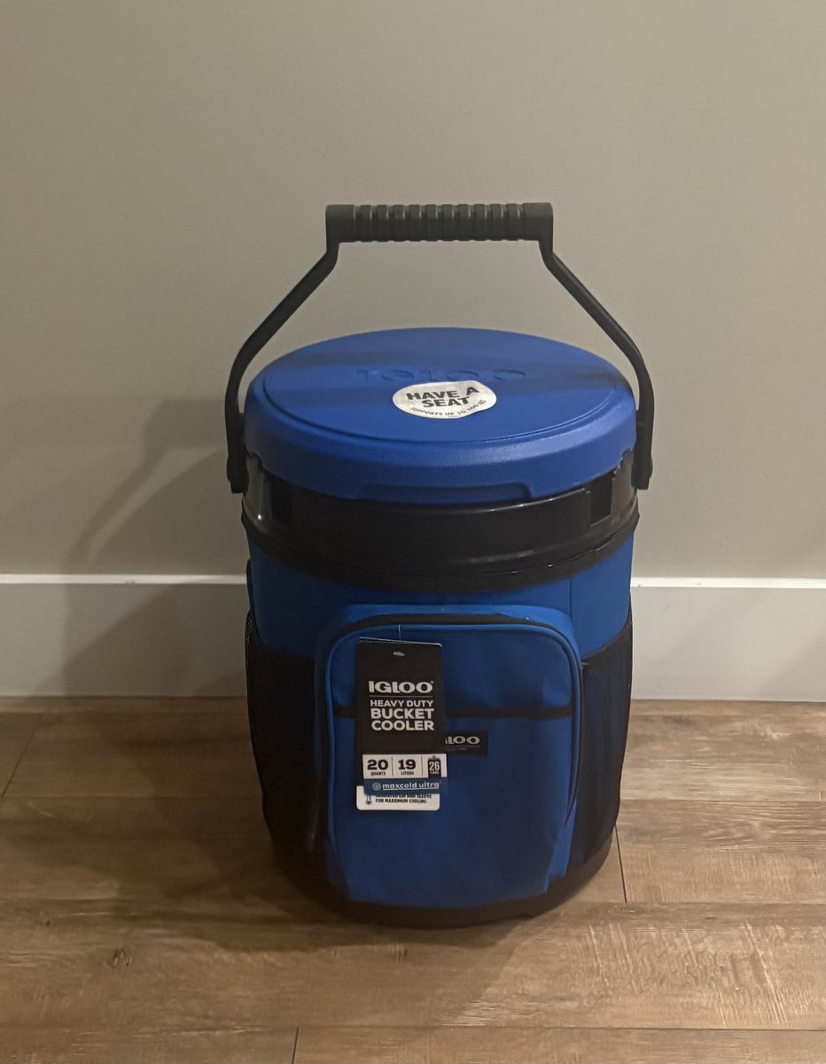BRAND NEW Igloo 5 Gallon Cooler Bucket