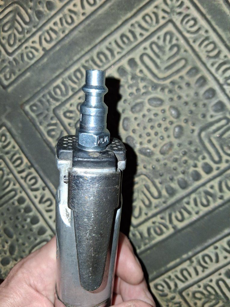 Main image 7