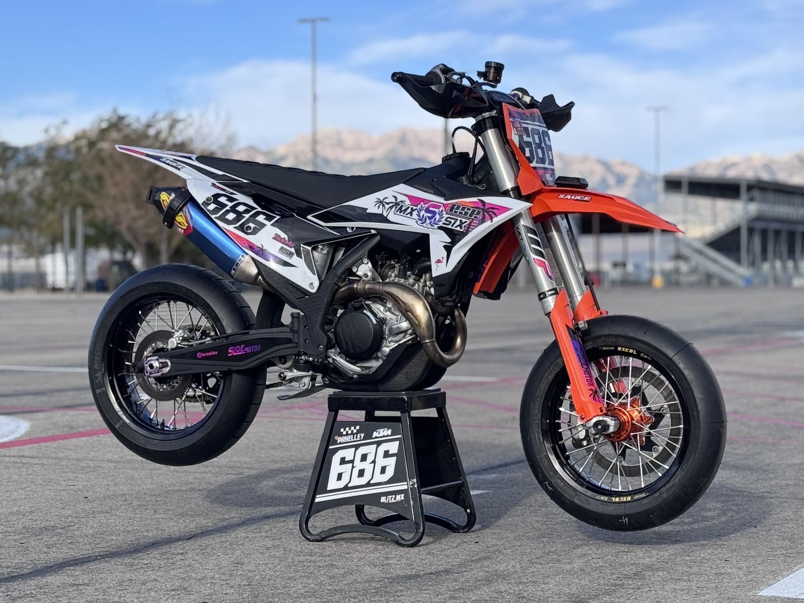 2023 KTM 450 SMR Supermoto
