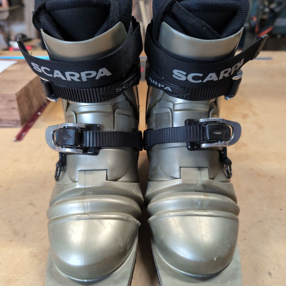 Scarpa T3 telemark boots