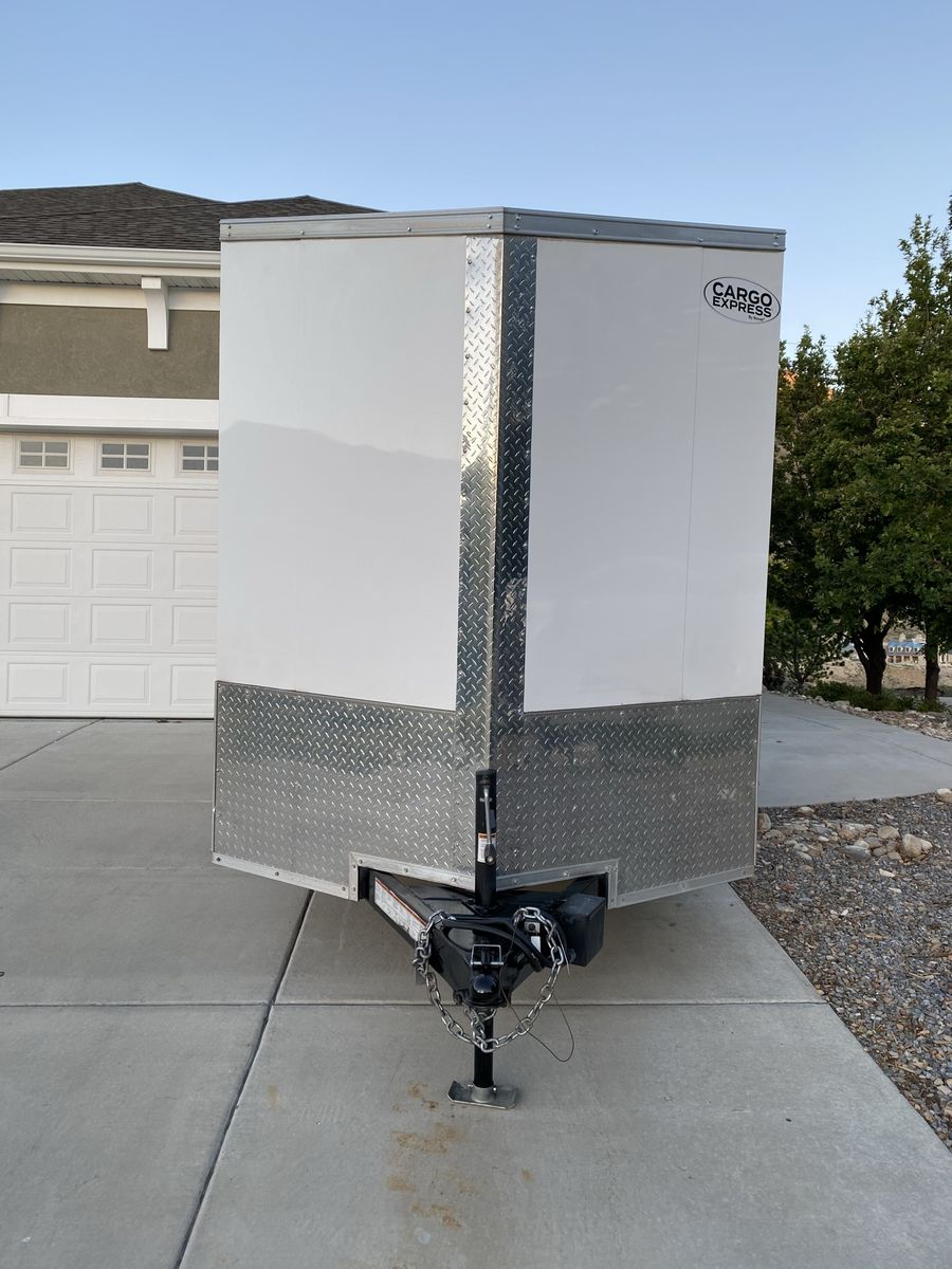 Main image 5
