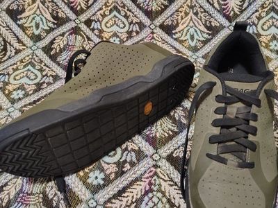 Bontrager Flatline MTB shoes