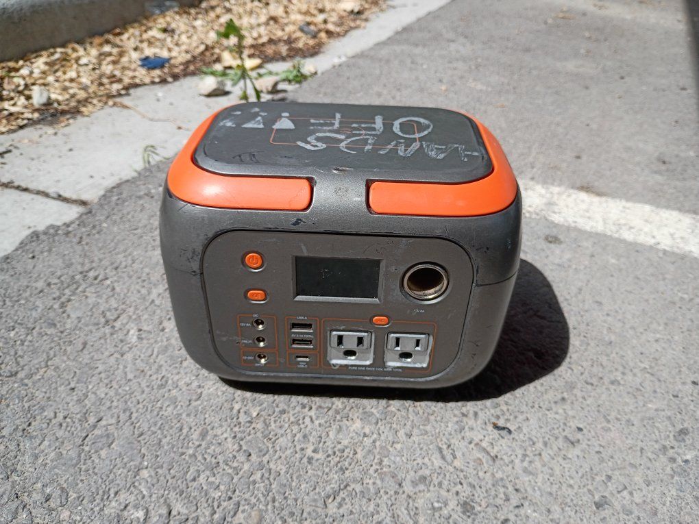 260 WH Portable Power Station