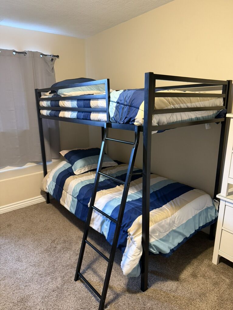 Twin Metal Frame Bunk Bed