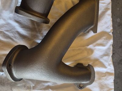Chevy inline 6 194-292 Cast Iron Exhaust Manifold Set with Mounting Hardware, Flanges, and Gaskets