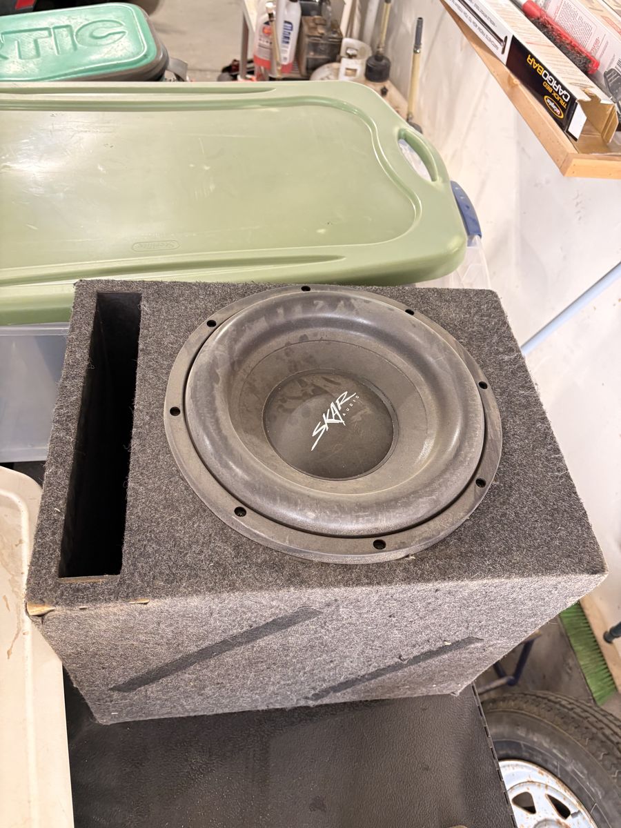 Multiple Sub Boxs With woofers