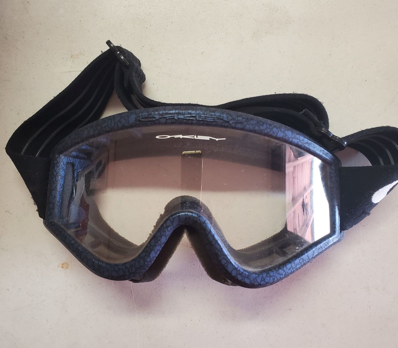 Oakley  Motocross Goggles Black Texture Frame Clear Lens