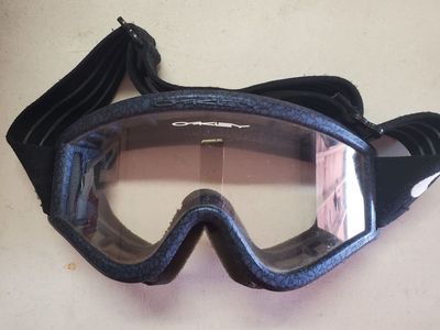 Oakley Motocross Goggles Black Texture Frame Clear Lens