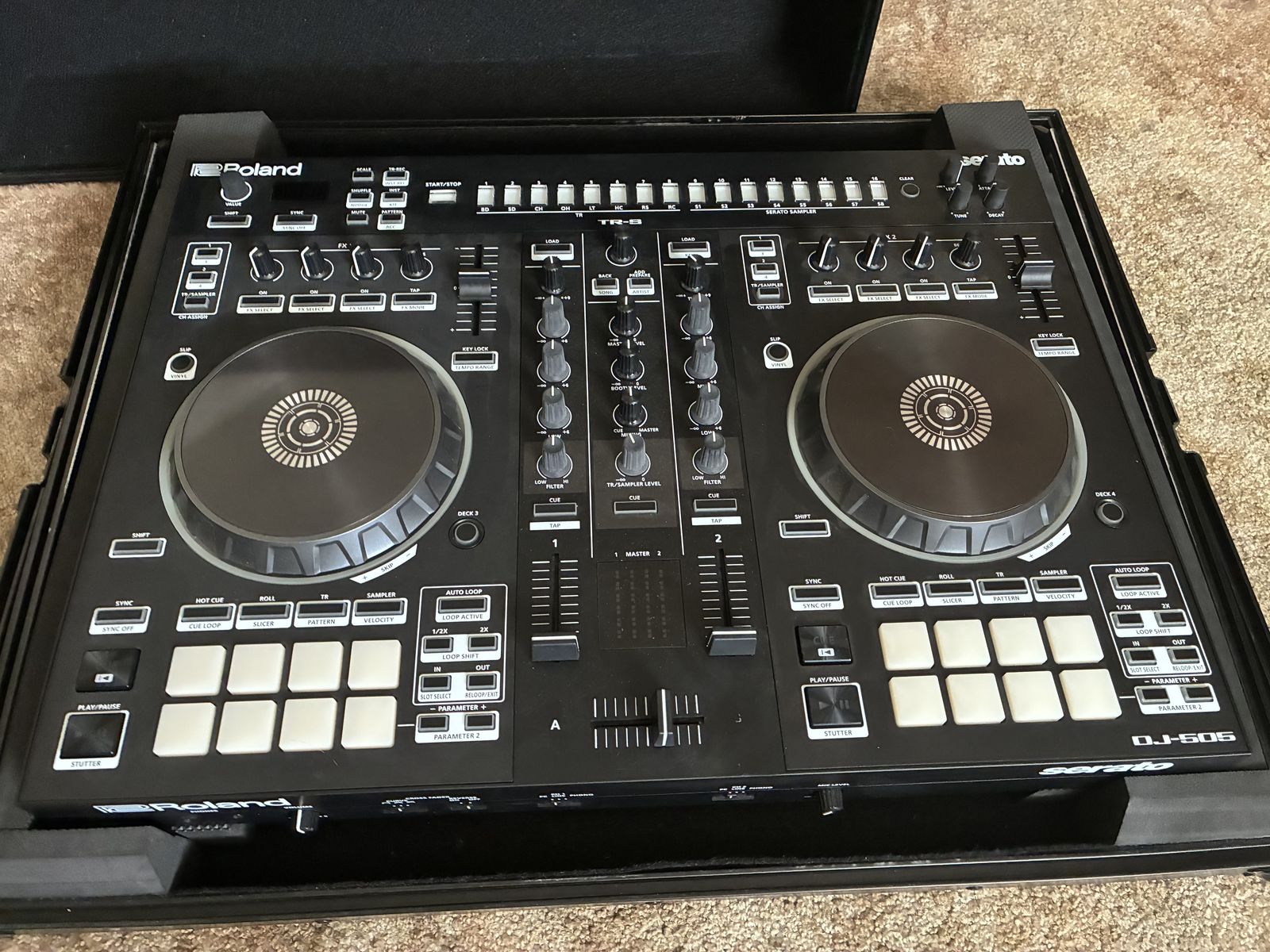 Roland Dj 505