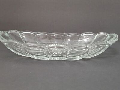 Vintage oblong starburst scalloped edge dish