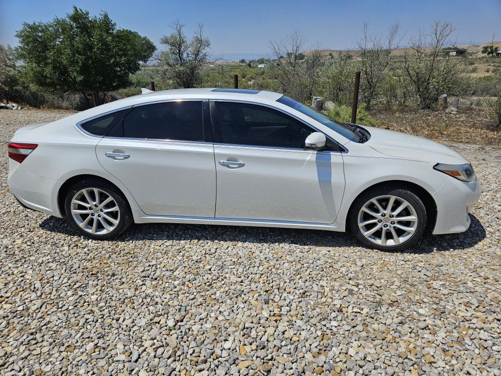 2013 Toyota Avalon Limited