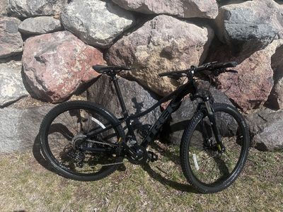 Trek Marlin 5 Mountain Bike
