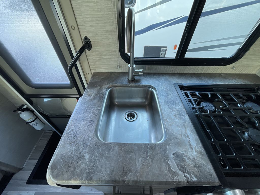 Main image 35