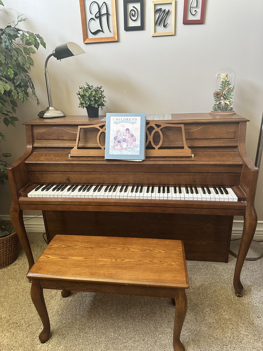 Young Chang upright piano