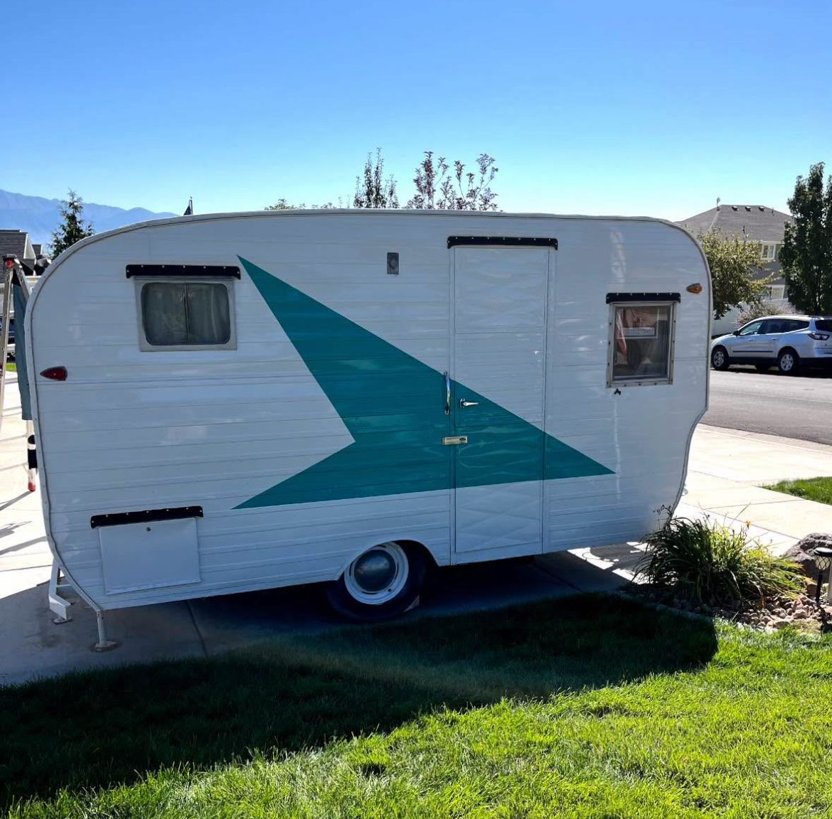 1960 Vintage B&B Cozy Home
