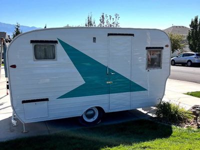 1960 Vintage B&B Cozy Home